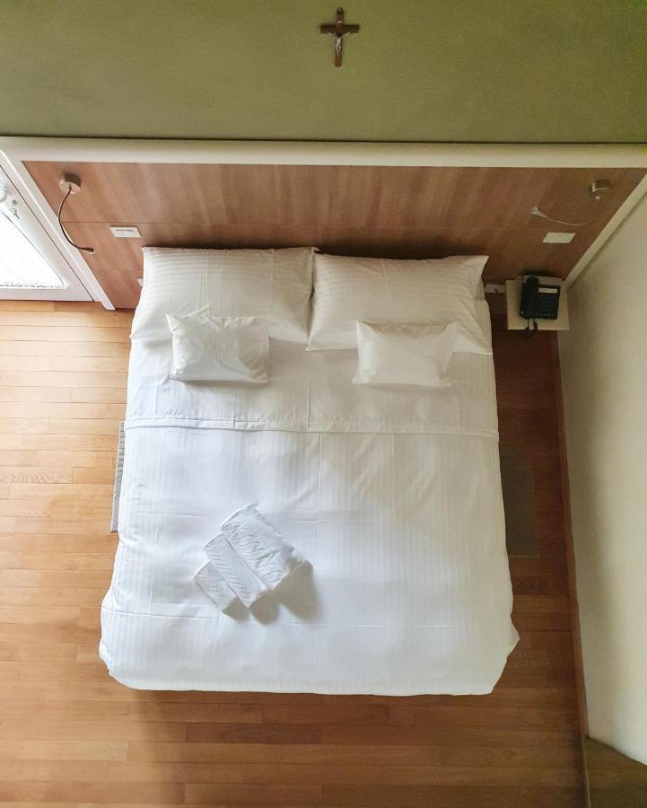 Osteria E Locanda Del Viaggiatore Russi Zewnętrze zdjęcie