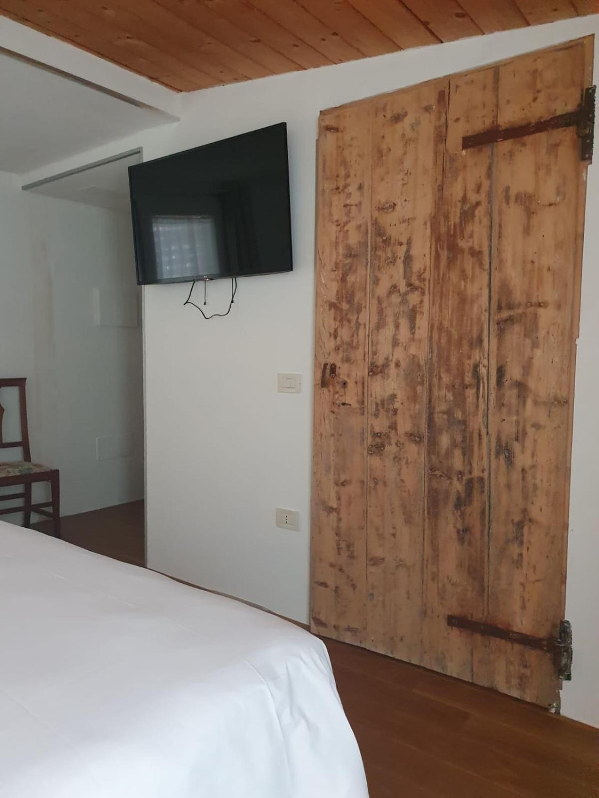 Osteria E Locanda Del Viaggiatore Russi Zewnętrze zdjęcie